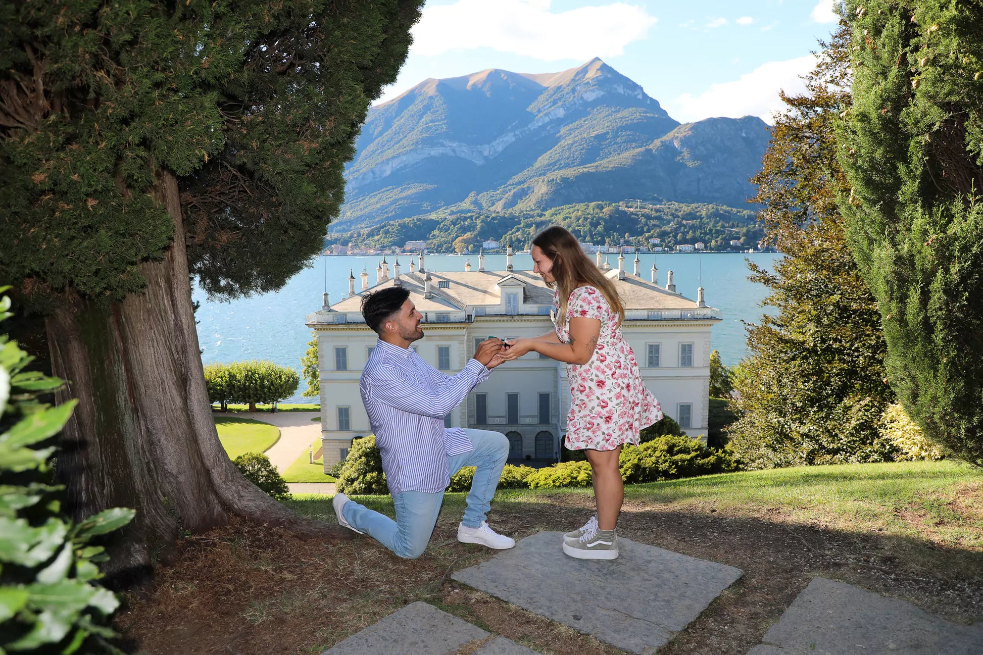 Nadia Fraqair photographing a proposal in Bellagio